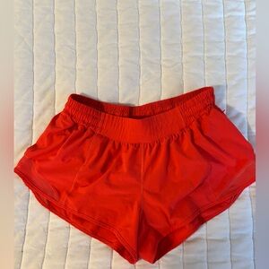 Lululemon Hotty Hot 2.5 In Shorts